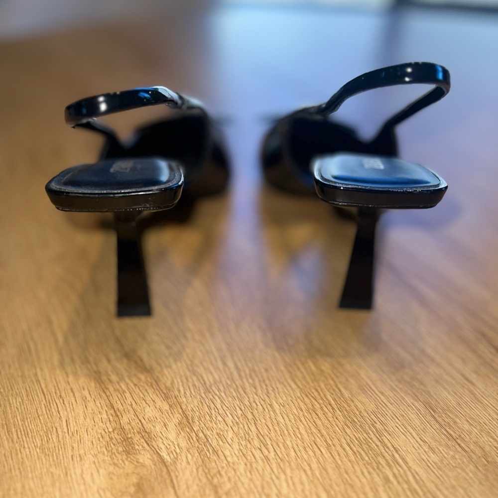 NWOT Zara Glossy Black Patent Pointed Slingback Kitten Heels - Picture 7 of 9